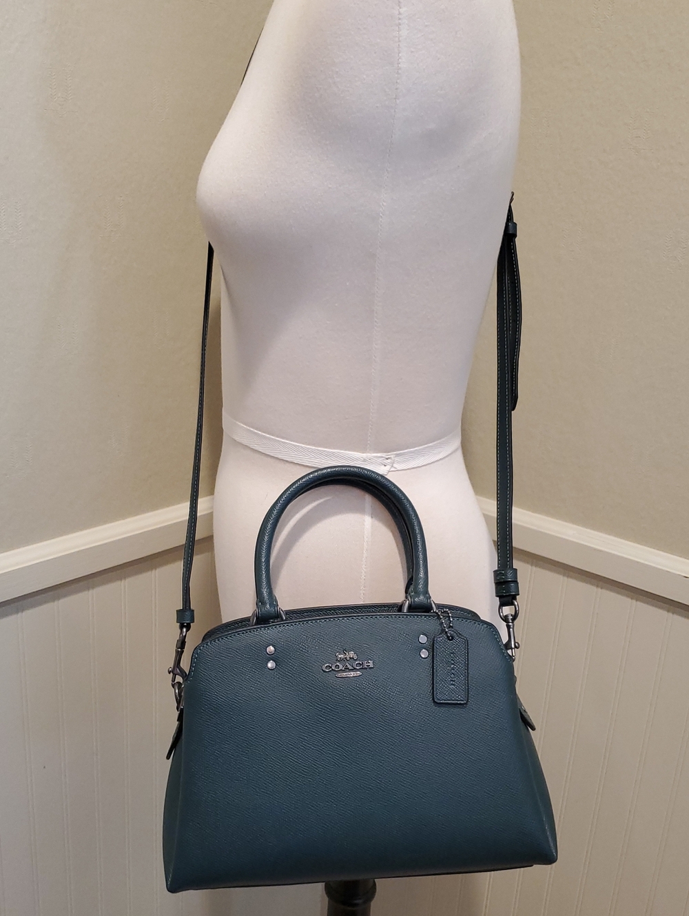 Like NEW Coach Teal Mini Lillie Carryall Bag - Picture 6 of 13